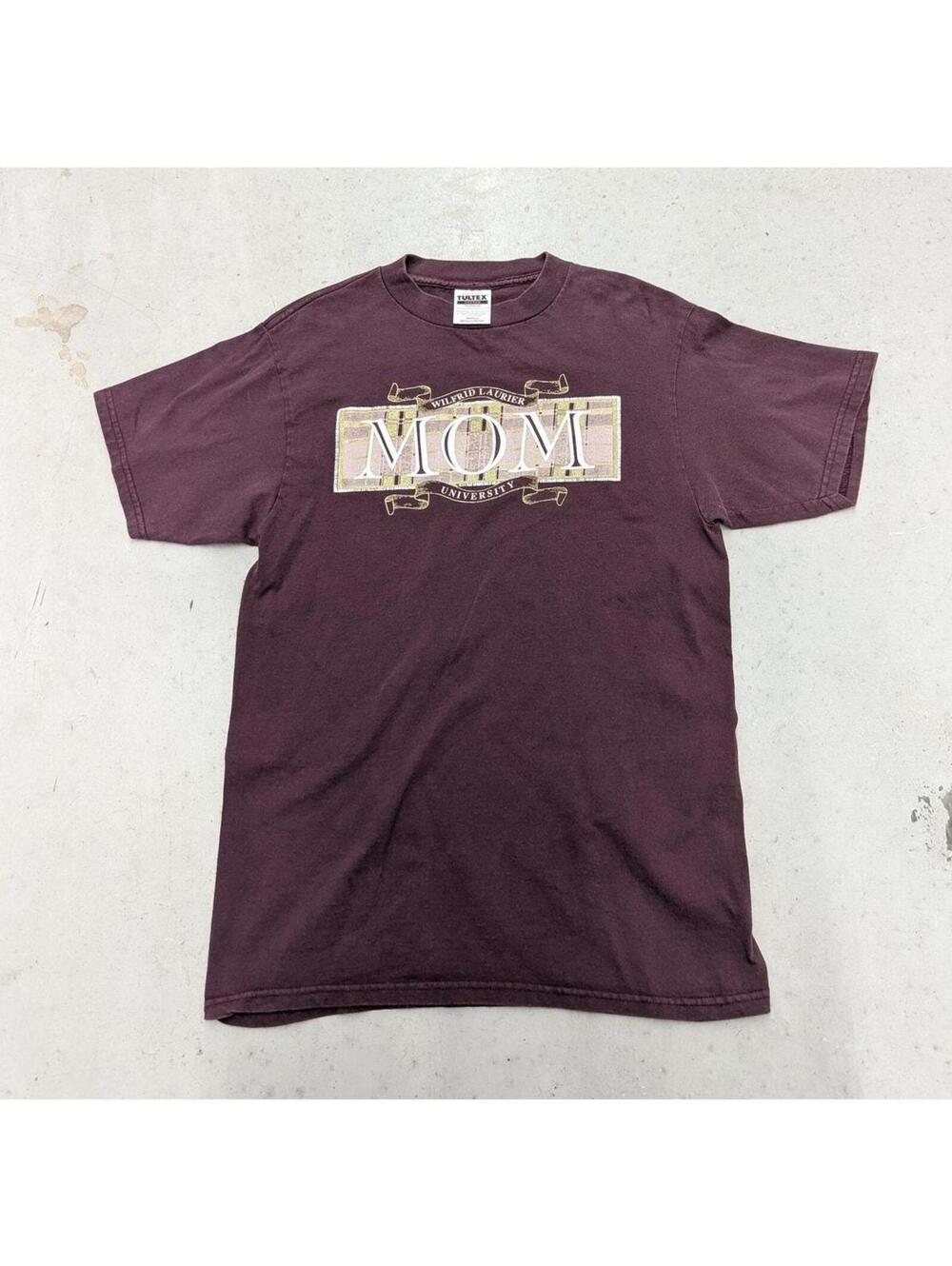 Vintage Wilfrid Laurier University Mom made in Canada tshirt